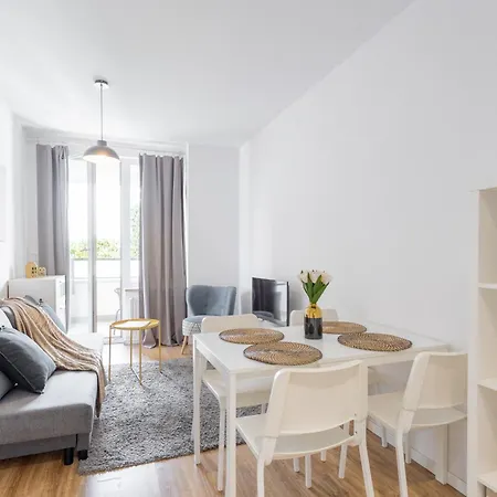 Urban Chic - Wola - Rondo Onz - Luxury - 4 Bedrooms - Pereca Street * Warsaw